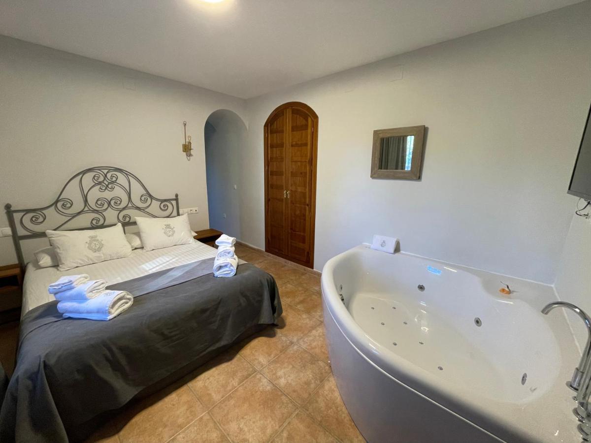 Hotel Monasterio De Tejeda Garaballa 外观 照片