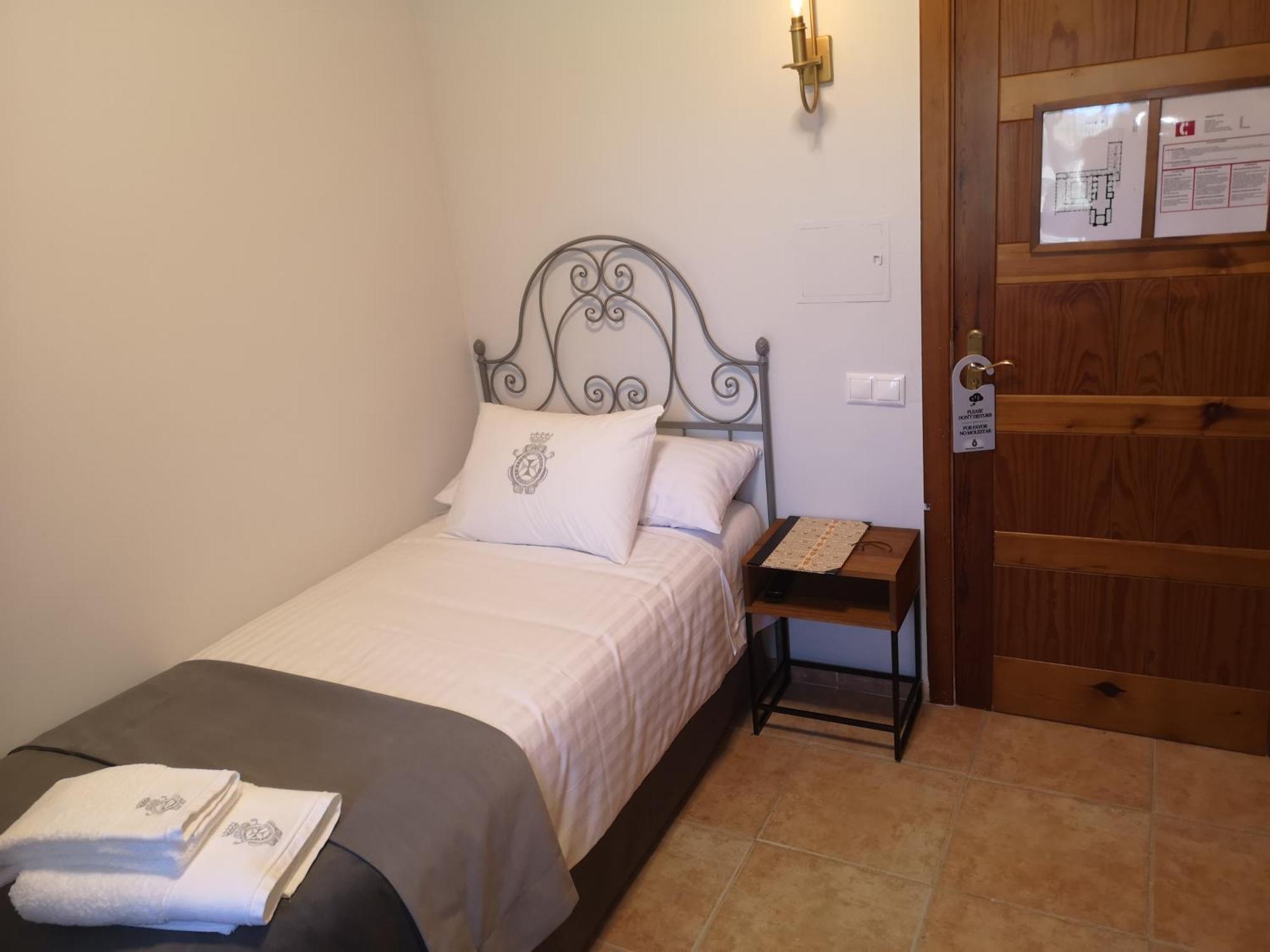 Hotel Monasterio De Tejeda Garaballa 外观 照片