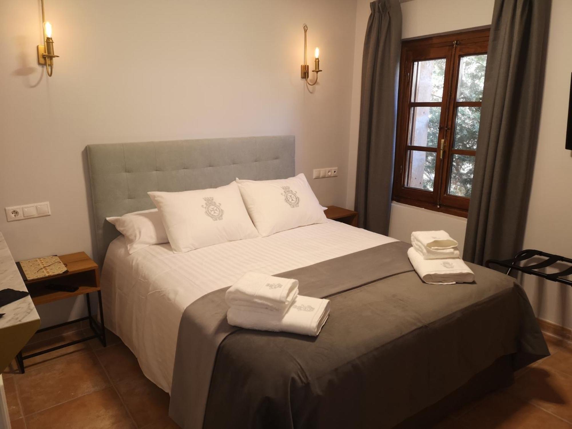 Hotel Monasterio De Tejeda Garaballa 外观 照片